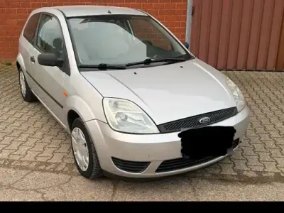 Gebraucht Ford Fiesta 80 PS (58 kW) 2003 Grau Kleinwagen