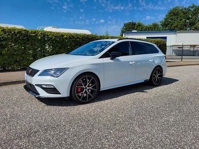 Gebraucht Seat Leon 4Drive 300 PS (220 kW) 2018 Weiß Kombi