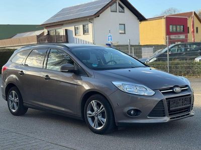 Gebraucht Ford Focus SYNC Edition 116 PS (85 kW) 2013 Braun Kombi
