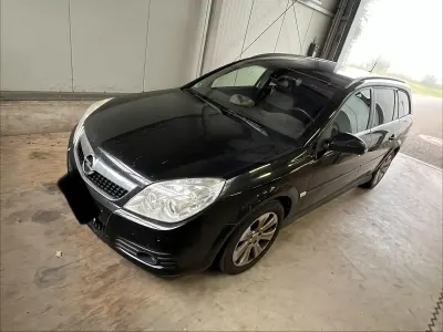 Gebraucht Opel Vectra 150 PS (110 kW) 2008 Schwarz Kombi