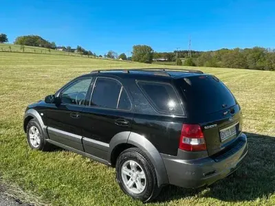 Second-hand Kia Sorento EX 140 CP (102 kW) 2006 Negru SUV
