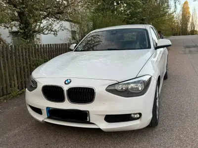 Gebraucht BMW 118 143 PS (105 kW) 2012 Weiß Kleinwagen