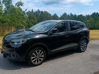 Gebraucht Renault Kadjar LIMITED 131 PS (96 kW) 2018 Schwarz SUV