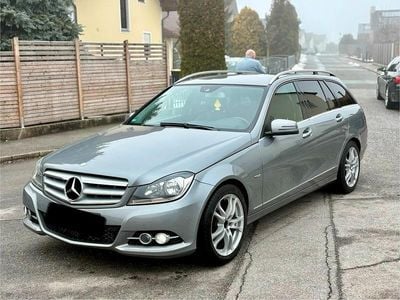 Gebraucht Mercedes C250 Avantgarde 204 PS (150 kW) 2011 Silber Kombi