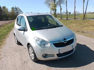 Gebraucht Opel Agila Edition 65 PS (47 kW) 2008 Silber Kleinwagen