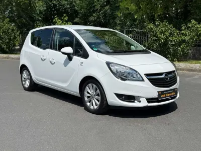 Gebraucht Opel Meriva Active 120 PS (88 kW) 2017 Weiß Van / Kleinbus