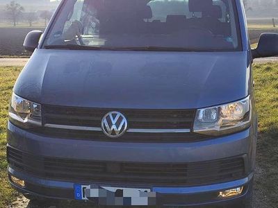 Gebraucht VW Multivan Trendline 150 PS (110 kW) 2018 Blau Van / Kleinbus