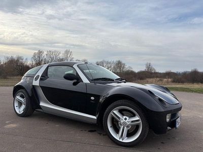Schwarz Gebraucht 2003 Smart Roadster Cabrio | 6.800 € (Etwas zu teuer)