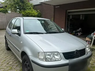 Gebraucht VW Polo 60 PS (44 kW) 2001 Silber Kleinwagen