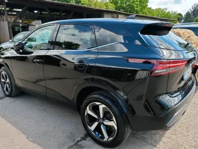 Gebraucht Nissan Qashqai 159 PS (116 kW) 2024 Schwarz SUV