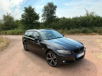 Gebraucht BMW 320 184 PS (135 kW) 2011 Schwarz Kombi