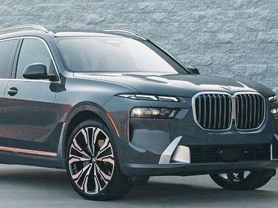 Blau Gebraucht 2024 BMW X7 Sport Line SUV | 987.654 €