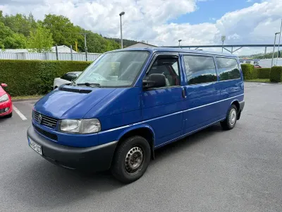 Gebraucht VW Caravelle 102 PS (75 kW) 2001 Blau Van