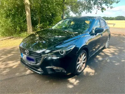 Gebraucht Mazda 3 105 PS (77 kW) 2017 Schwarz Limousine