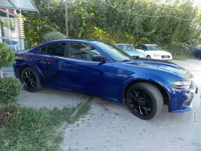 Gebraucht Dodge Charger 305 PS (224 kW) 2022 Blau metallic Limousine