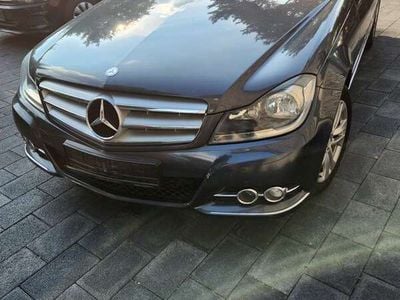 Mercedes C180