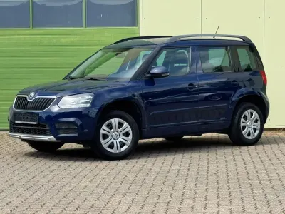 Gebraucht Skoda Yeti 110 PS (80 kW) 2015 Blau SUV
