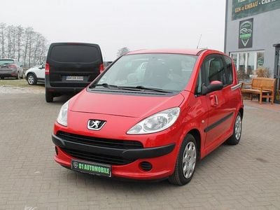 Gebraucht Peugeot 1007 68 PS (50 kW) 2005 Rot Van / Kleinbus