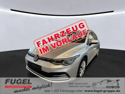 Gebraucht VW Golf VIII Pro 116 PS (85 kW) 2023 Reflexsilber metallic Kombi