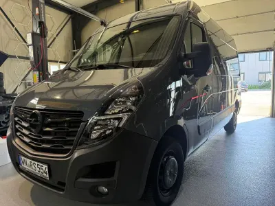 Gebraucht Opel Movano 179 PS (131 kW) 2021 Grau Van