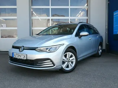 Gebraucht VW Golf VIII Life 150 PS (110 kW) 2023 Silber Kombi