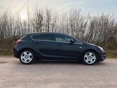 gebraucht Opel Astra 1.7 CDTI Exklusiv, sehr guter Zustand
