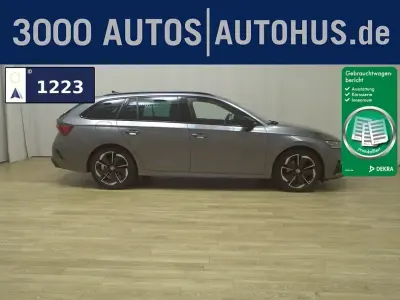 Käytetty Skoda Octavia RS 200 HP (147 kW) 2023 Harmaa Farmari