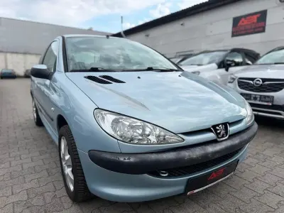 Gebraucht Peugeot 206 75 PS (55 kW) 2005 Gris iceland Kleinwagen