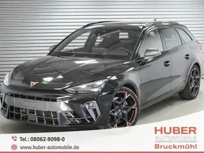 Gebraucht Cupra Leon VZ 333 PS (244 kW) 2025 Midnight black metallic (0e) Kombi