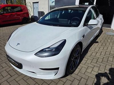 Gebraucht Tesla Model 3 RWD 366 kW (498 PS) 2020 Weiß Limousine