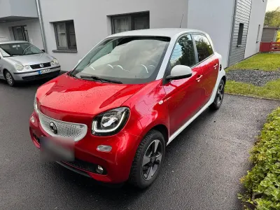 Gebraucht Smart ForFour 71 PS (52 kW) 2019 Rot Kleinwagen