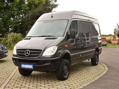 Grau Gebraucht 2011 Mercedes 316 Van | 33.980 €