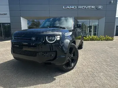 Neu Land Rover Defender SE Dynamic 250 PS (183 kW) 2026 Schwarz SUV