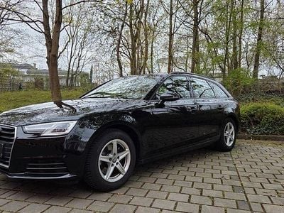Gebraucht Audi A4 Design 150 PS (110 kW) 2018 Schwarz Kombi