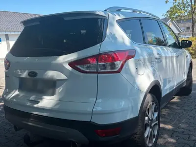 Gebraucht Ford Kuga 2014 Weiß SUV