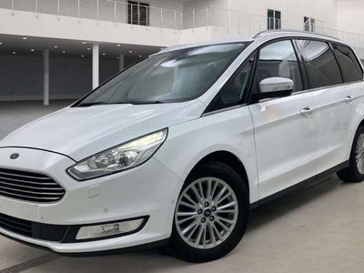 gebraucht Ford Galaxy Titanium NAVI*AHK*7 SITZER*TEMP*1 HAND