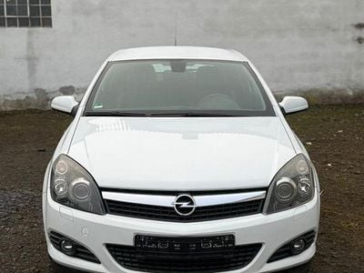 Gebraucht Opel Astra GTC Sport 116 PS (85 kW) 2009 Weiß Coupé
