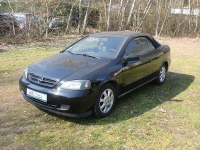 Gebraucht Opel Astra Cabriolet 101 PS (74 kW) 2002 Schwarz Cabrio