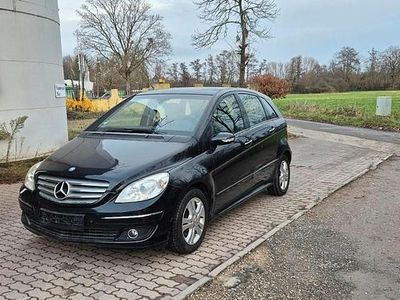 Gebraucht Mercedes B180 109 PS (80 kW) 2005 Schwarz Van / Kleinbus