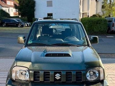Second-hand Suzuki Jimny 84 CP (61 kW) 2017 Verde SUV