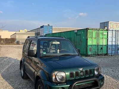 Second-hand Suzuki Jimny 80 CP (58 kW) 2001 Verde SUV