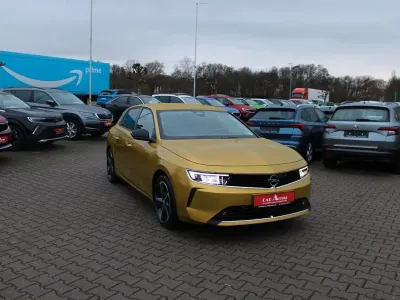 Używany Opel Astra Business Edition 150 KM (110 kW) 2022 Żółty Hatchback