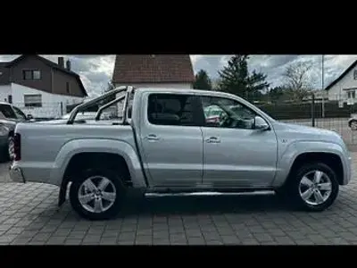 Używany VW Amarok 256 KM (188 kW) 2017 Srebrny Pickup