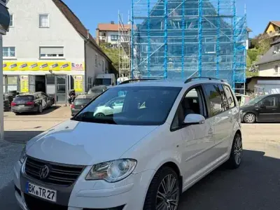 Gebraucht VW Touran Highline 140 PS (102 kW) 2009 Weiß Van / Kleinbus