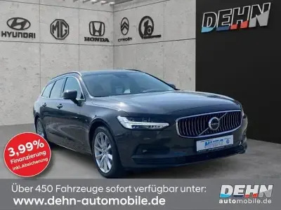 Gebraucht Volvo V90 Momentum 197 PS (144 kW) 2021 Grau Kombi