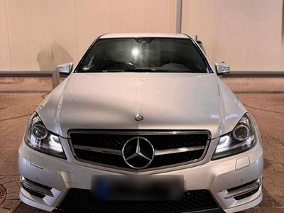 Gebraucht Mercedes C200 184 PS (135 kW) 2011 Silber Limousine