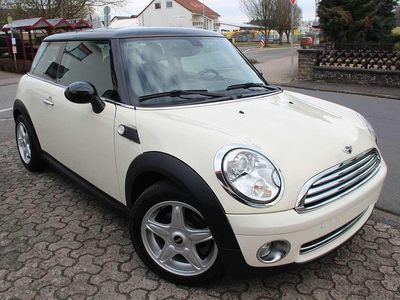 Gebraucht Mini Cooper 120 PS (88 kW) 2009 Pepper white Kleinwagen