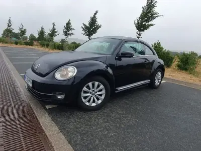 Gebraucht VW Beetle 105 PS (77 kW) 2012 Schwarz Kleinwagen