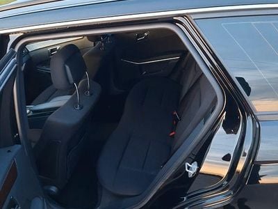 Mercedes E200