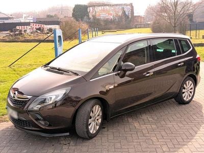 Gebraucht Opel Zafira Tourer 136 PS (100 kW) 2013 Braun Van / Kleinbus